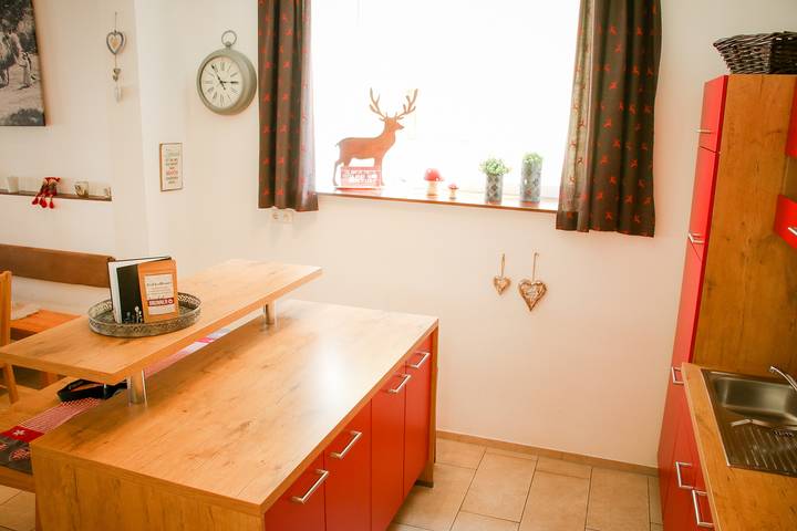 Ganze Ferienwohnung, Ferienhaus Alb-Traum - Ferienhaus "Alb-Traum" , 200qm, 6 Schlafzimmer, max. 20 Personen in Hayingen, Neckar-Alb