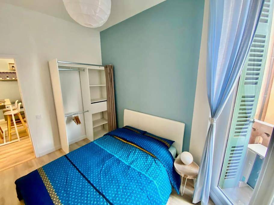 Appartement entier, Apartment in Toulon, Côte méditerranéenne (France)