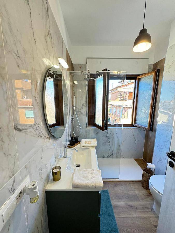 Appartamento intero, La Casa di Enea in Casal Morena, Roma