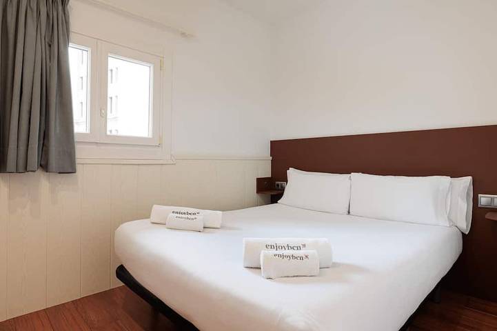 Appartement entier, Penthouse avec terrasse privée au cœur du quartier du Born in Barcelona Centre, Barcelone