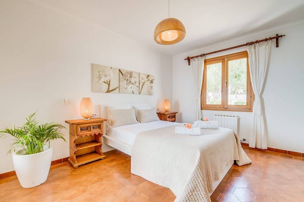 Casa primera línia mar Villa Can Torrens Alcudia in Alcanada, Alcúdia