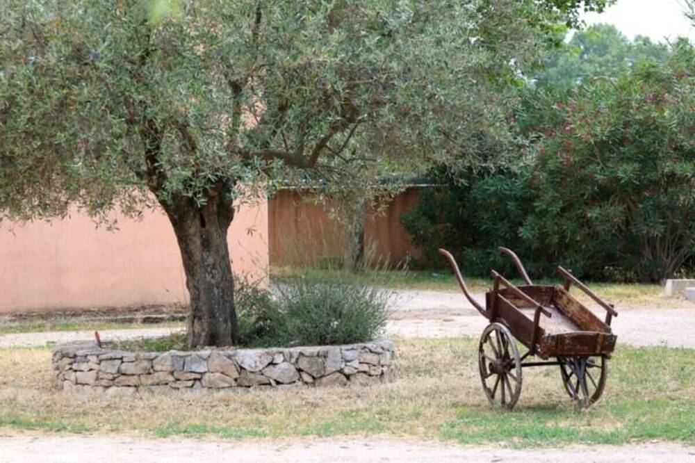 Apartamento entero, Le Bureau du Haras, Bouillargues in Bouillargues, Region de Nimes