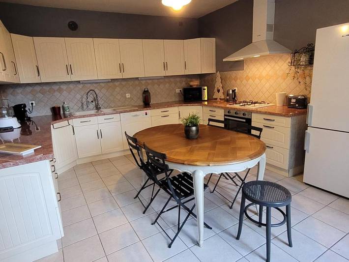 Location de vacances pour 6 personnes, avec jardin, adapté aux familles à Pocé-sur-Cisse - 2