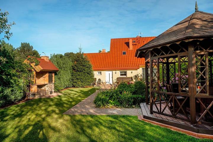 Villa für 6 Personen, mit Sauna und Ausblick sowie Garten - 1