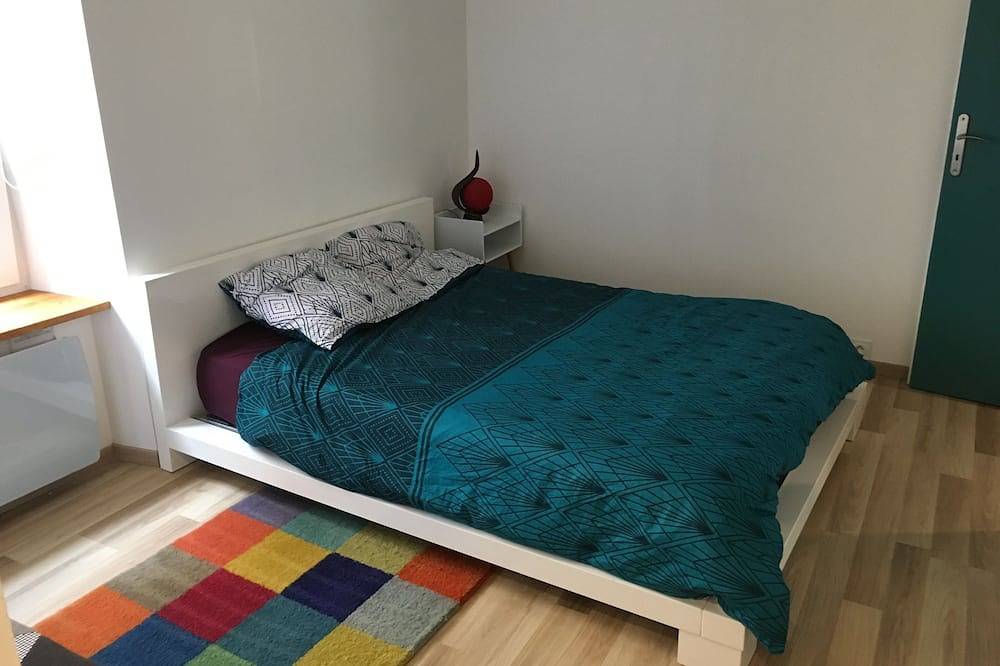 Apartamento entero, Downtown apartment on quiet street near the quays of the rhone in Tain-l'Hermitage, Región de Valence