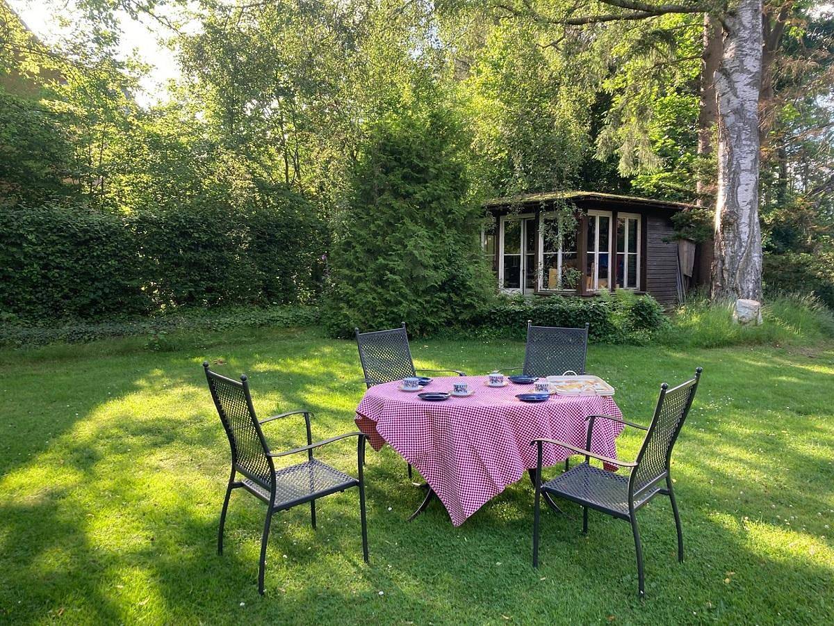 Villa Bergmann - Gemütliche Ferienwohnung in einer Villa mit Garten in Münchberg, Landkreis Hof