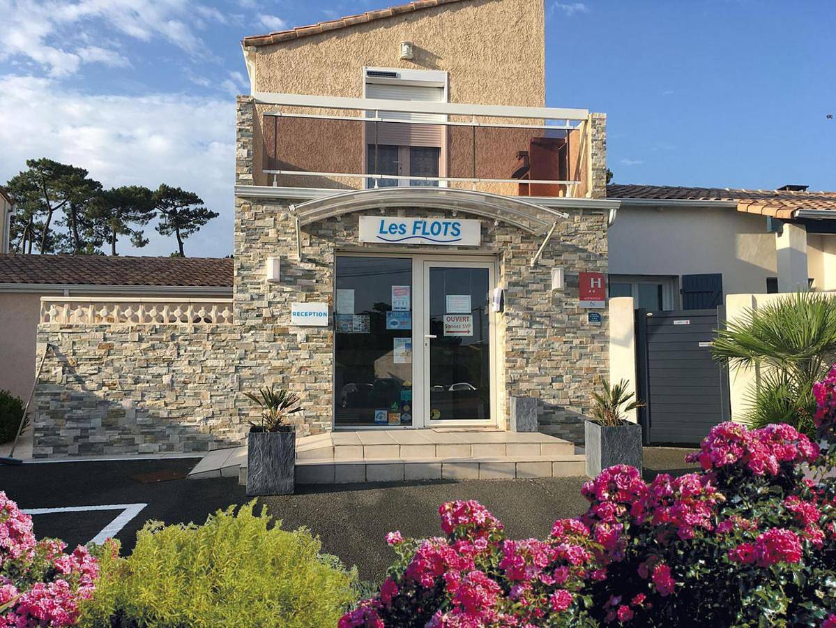 Hôtel Résidence Les Flots in Saint-Palais-sur-Mer, Côte de Beauté