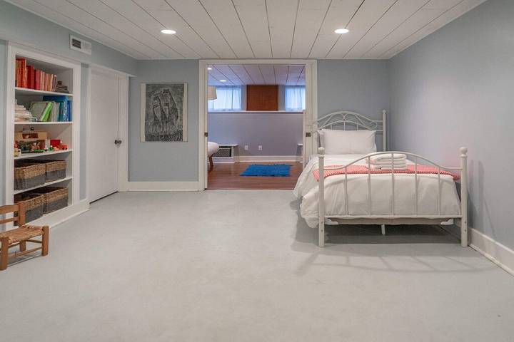 Vacation house for 7 people, with yard and balcony in St. Louis