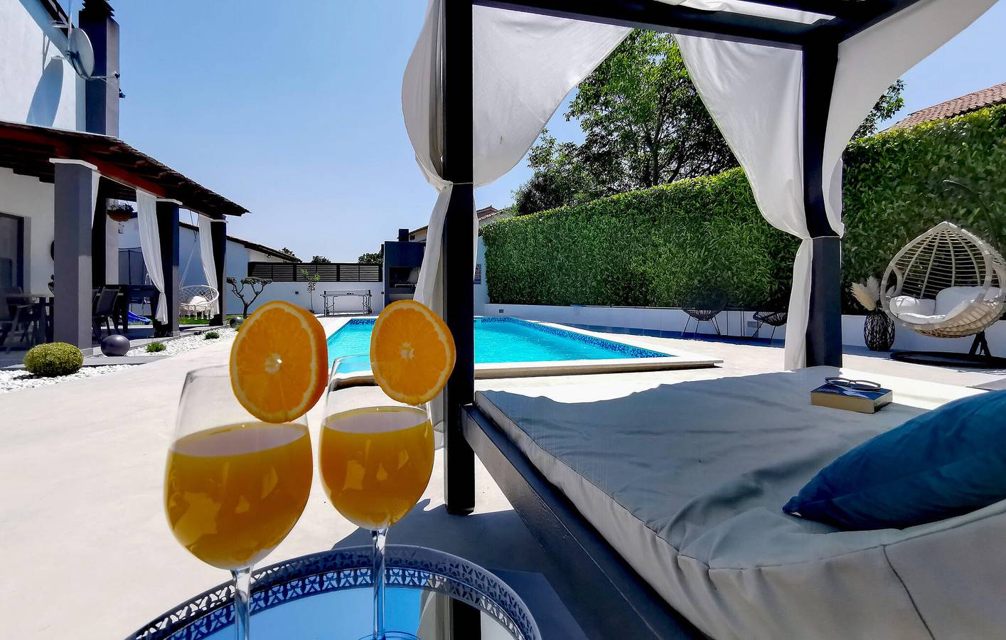 Ganze Ferienwohnung, Ferienwohnung für 6 Personen mit Terrasse in Režanci, Svetvinčenat