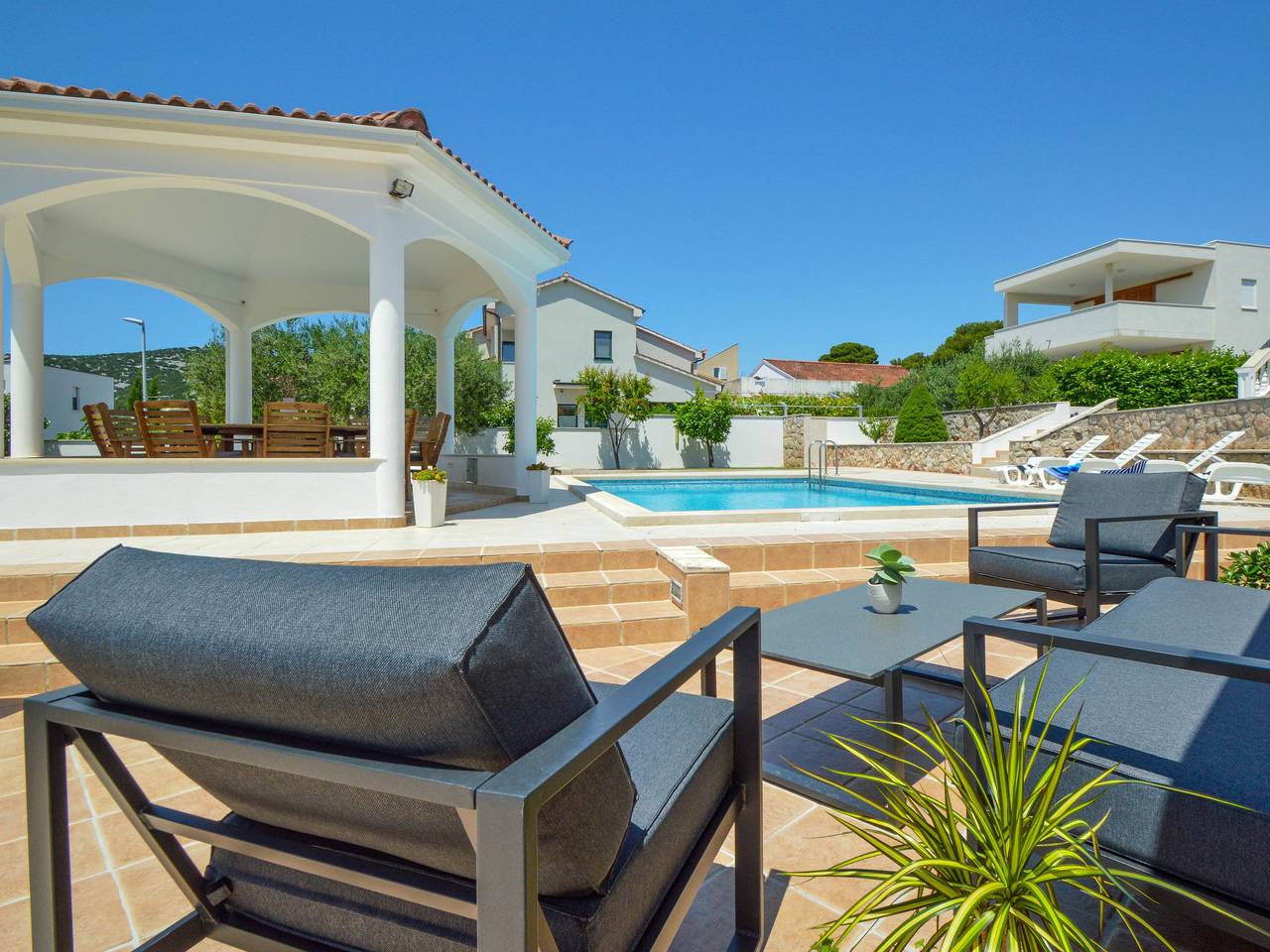 Geheel appartement, Aquanur in Tribunj, Šibenik-Knin
