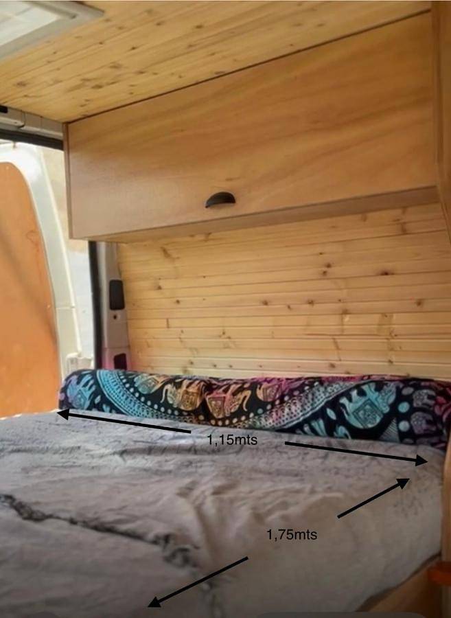 Furgoneta camper solo hospedaje sin conducción in Firgas, Gran Canaria Norte