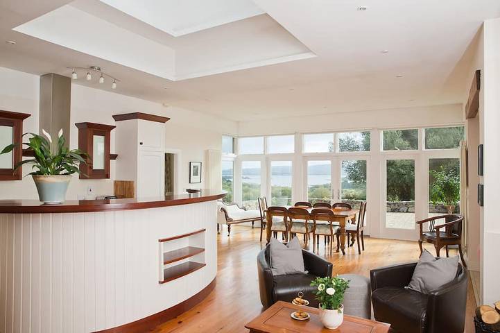 Ferienhaus für 8 Personen, mit Garten in County Clare