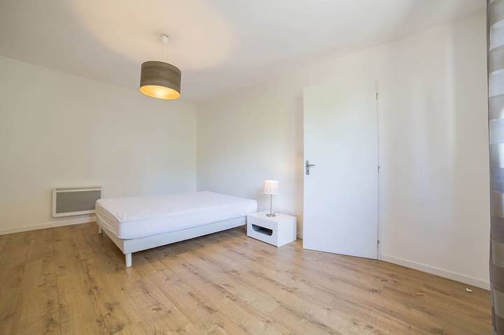 Location de vacances pour 14 personnes, avec jardin et balcon à Pérols - 4