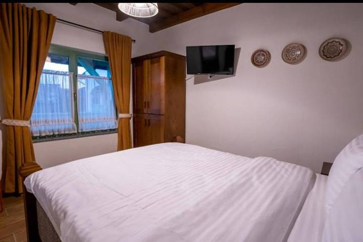 Domek letniskowy dla 2 osób, z widok i ogród oraz sauna i balkon w Karpaty (Rumunia)