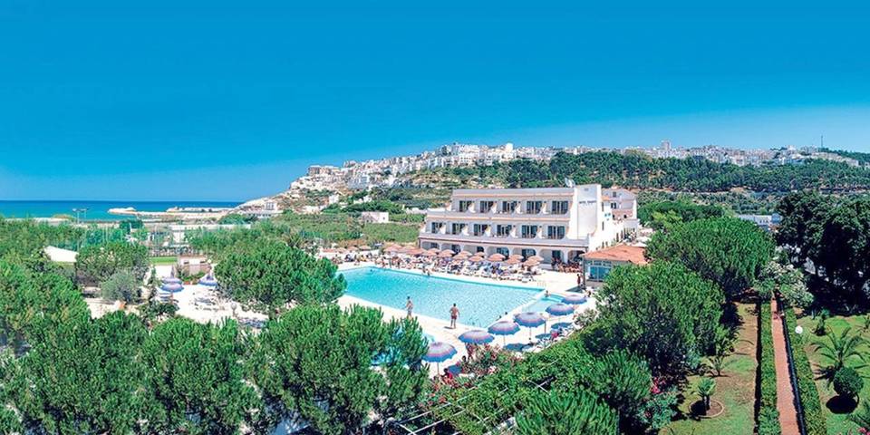 Hotel für 2 Personen, mit Balkon und Whirlpool sowie Terrasse und Garten