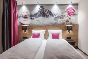 Chalet für 24 Personen in Gaschurn, Gaschurn und Umgebung, Bild 1