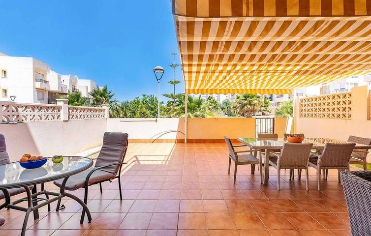 Ferienwohnung für 4 Personen, mit Garten und Kinderpool in Almería - 3