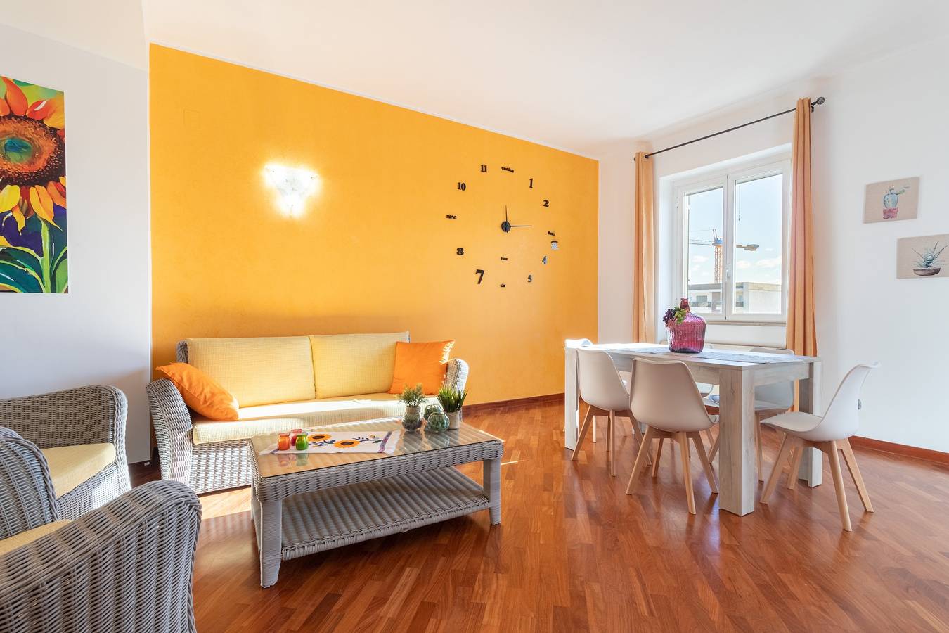 Ganze Wohnung, Ferienwohnung 'Sole E Girasoli' mit Balkon und Klimaanlage in Molfetta, Bari Provinz