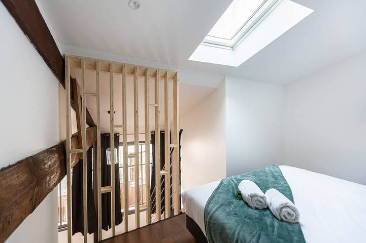 Apartamento entero, Modern AC duplex in the heart of Bordeaux in Burdeos, Región de Burdeos