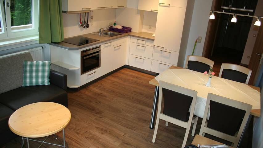 Holiday apartment for 3 people, with garden and balcony - 1