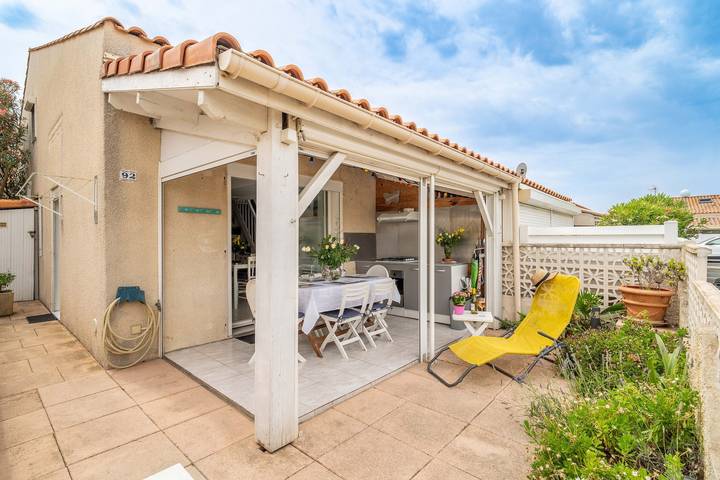 Villa pour 4 personnes, avec Jardin