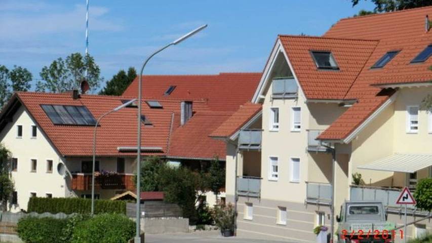 Ferienwohnung für 7 Personen, mit Garten und Terrasse in Gauting