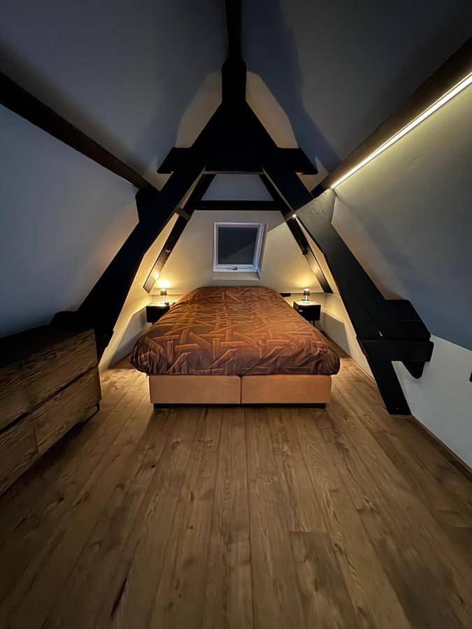 Gîte pour 4 personnes, avec sauna ainsi que terrasse et vue dans Bréda - 3