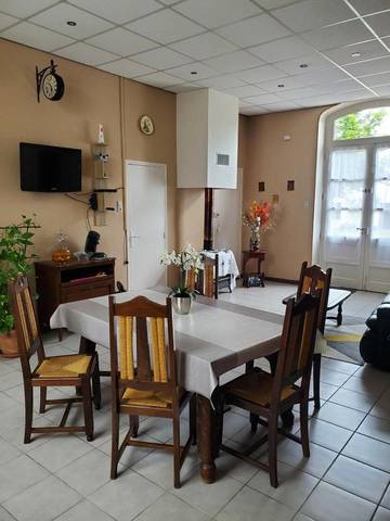 Gîte pour 4 personnes, avec terrasse, animaux acceptés à Gourdon
