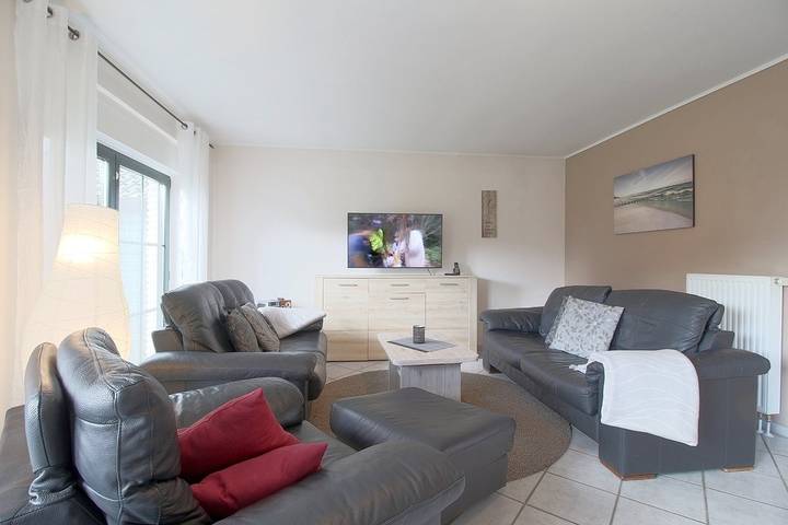 Ferienhaus für 6 Personen, mit Garten und Terrasse in Dorum - 2