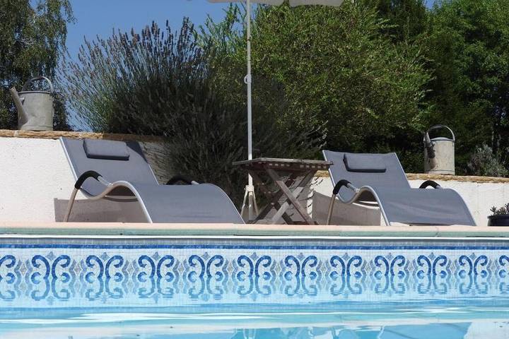 Location de vacances pour 4 personnes, avec jardin ainsi que piscine et vue à Salles (Lot-et-Garonne)
