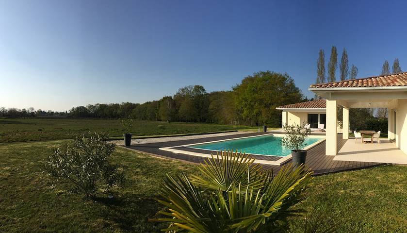 Chambre d’hôte pour 2 personnes, avec jardin et piscine en Gironde - 2
