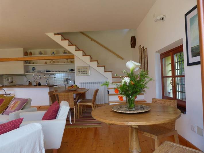 Ferienhaus für 6 Personen, mit Whirlpool und Terrasse sowie Garten und Pool