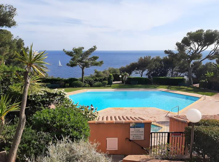 Vakantiewoning voor 4 personen, with Balkon and Tuin as well as Kinderzwembad