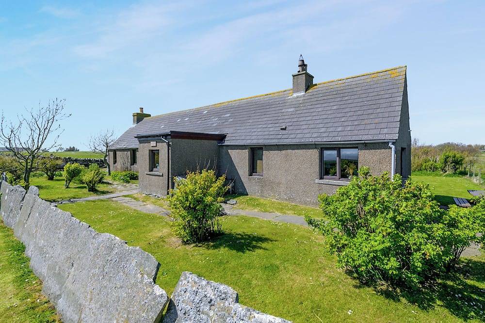 2 bedroom accommodation in Wick in Wick, Highlands