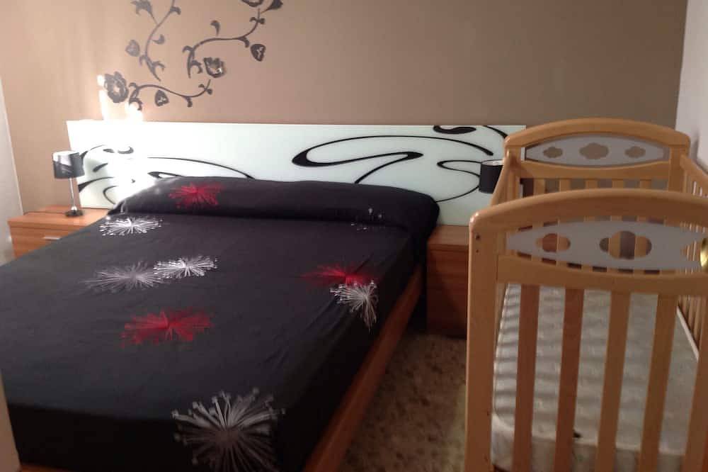 Miami Playa: House / Villa - Miami Playa in Mont-roig del Camp, Costa Dorada