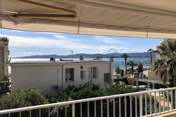Gîte pour 2 personnes, avec balcon dans Vieux Port (Saint-Raphaël)