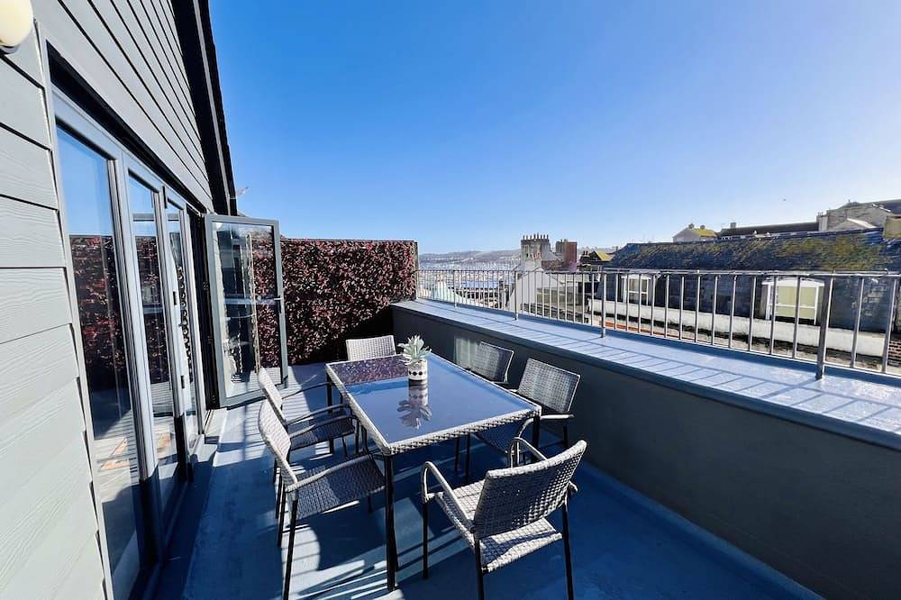 Apartment for 6 People in Plymouth, South West England