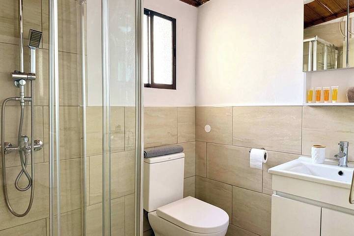 Authentic 1Br Stay Near Limassol Marina & City in Limassol, Chypre du Sud