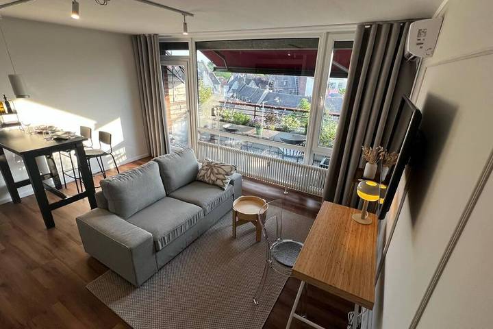 Ferienwohnung für 2 Personen, mit Balkon und Terrasse sowie Ausblick in Moers - 3