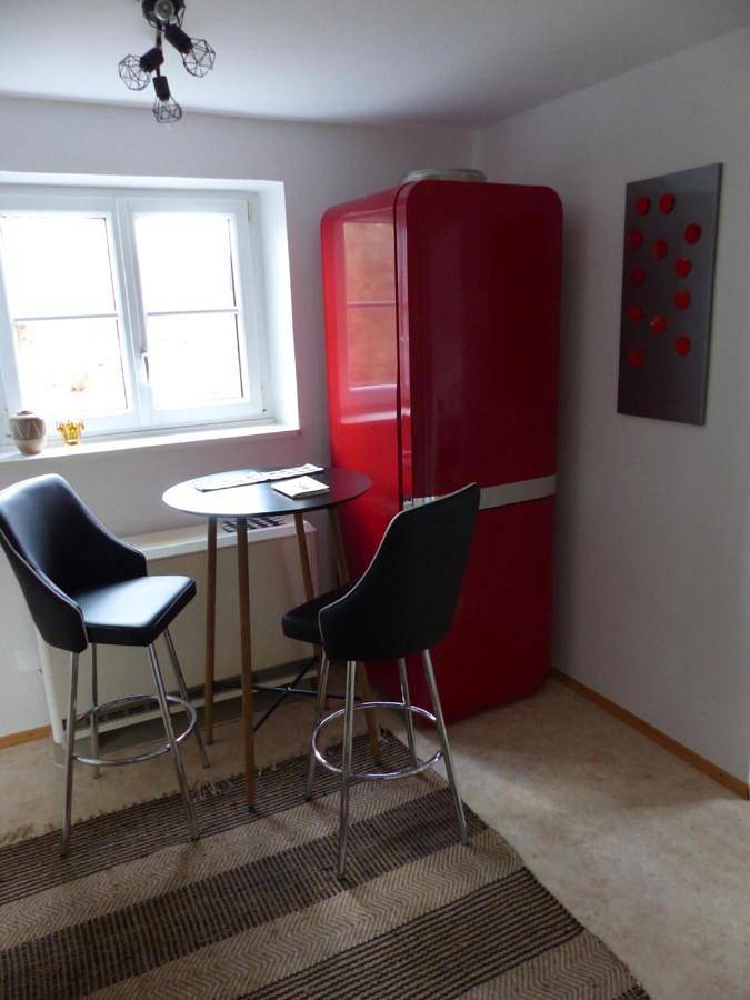 Ferienwohnung für 4 Personen, mit Terrasse und Garten sowie Ausblick in Hausham