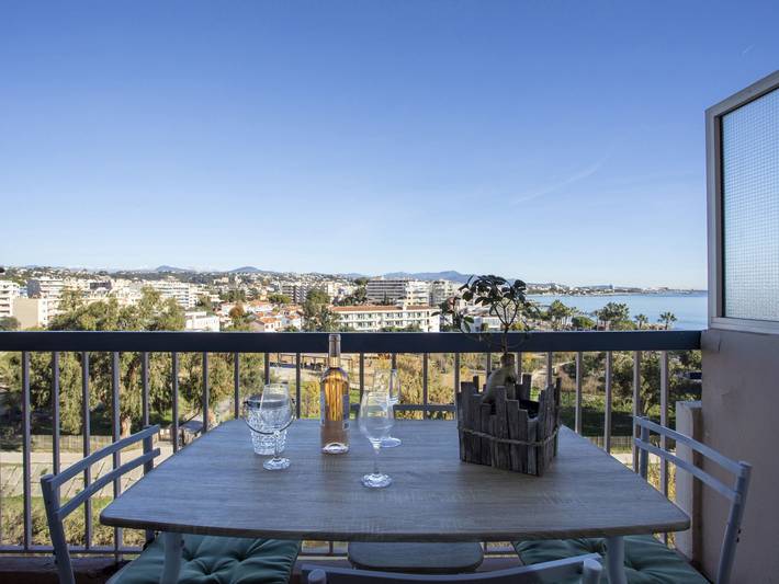 Ferienwohnung für 4 Personen, mit Terrasse in Cagnes-sur-Mer - 2