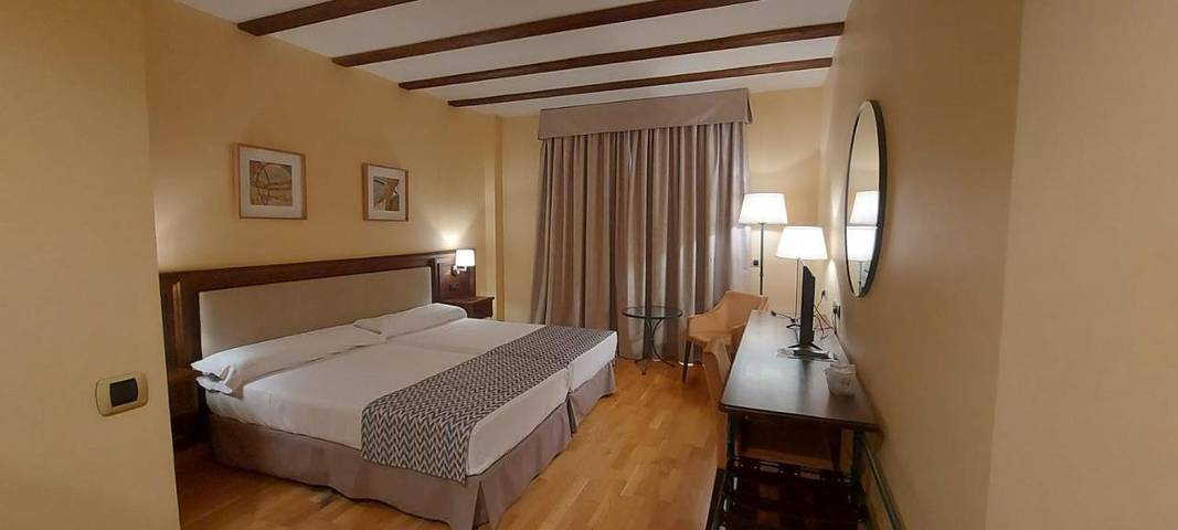 Hotel für 2 Personen, mit Garten und Ausblick - 1