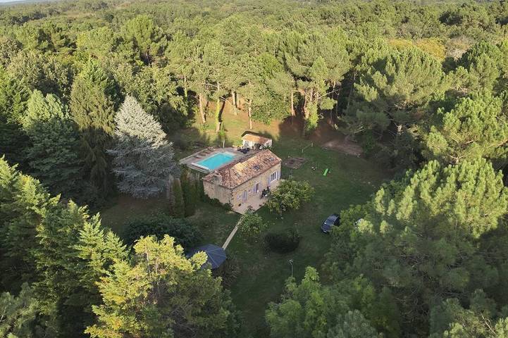 Location de vacances pour 6 personnes, avec terrasse et jardin, animaux acceptés à Capdrot - 4