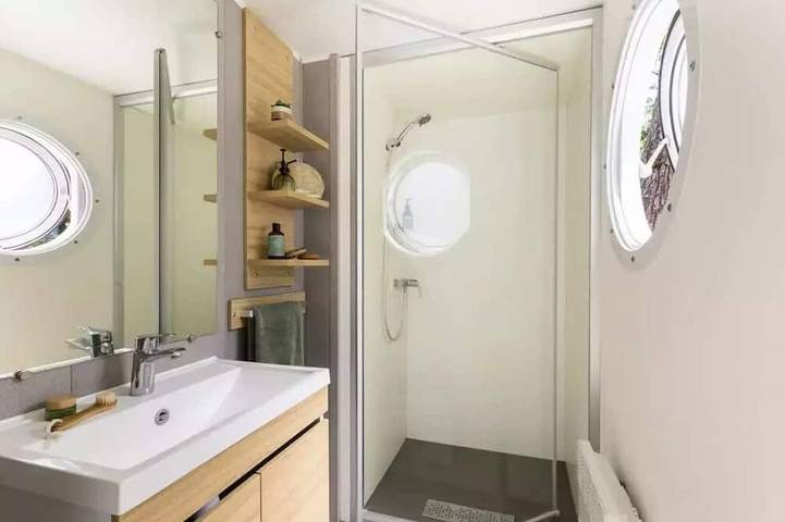 Camping pour 6 personnes à Saint-Palais-sur-Mer - 3