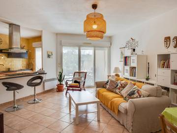 Gîte pour 4 personnes, avec jardin et terrasse à Saint-Cyr-sur-Mer