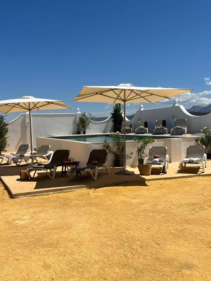 Chalet para 14 personas, con jardín además de vistas y piscina en Antequera - 3