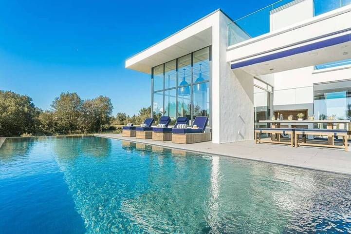 Casa de férias para 12 pessoas, com jardim e varanda em Quinta do Conde