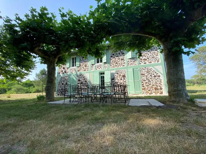 Casa de vacaciones para 12 personas, con piscina además de jardín y vistas - 1