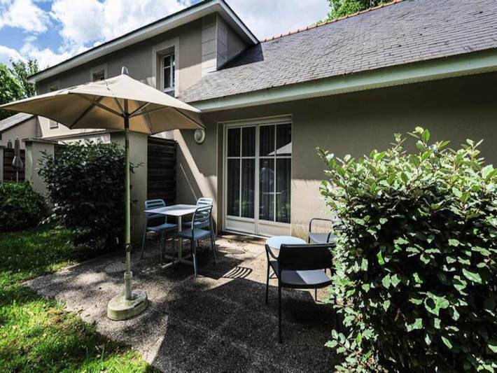 Gîte pour 4 personnes, avec piscine et terrasse, adapté aux familles à Saumur - 3
