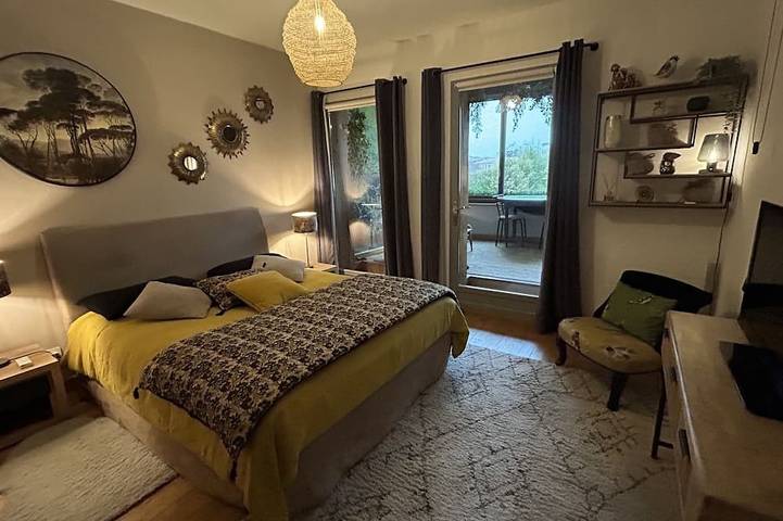 Gîte pour 2 personnes, avec balcon dans Place aux Herbes - 2